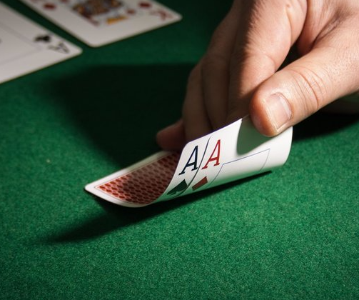 mengapa-permainan-poker-sangat-disenangi-banyak-orang